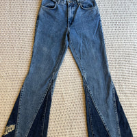 Bell Bottom Dual Tone JINCO Jeans (24)